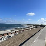 De Klipp In Der Möwenburg * Baltrum